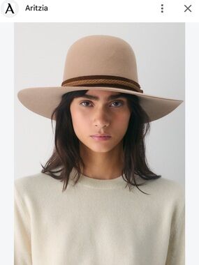 Aritzia Rove Wool Fedora - Gold Camel
